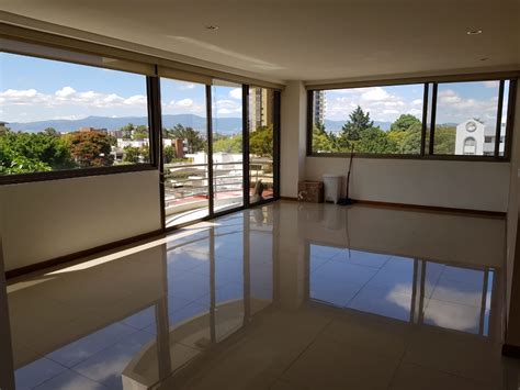 Find your next apartment in Los Angeles CA on Zillow. . Apartamentos en renta near me